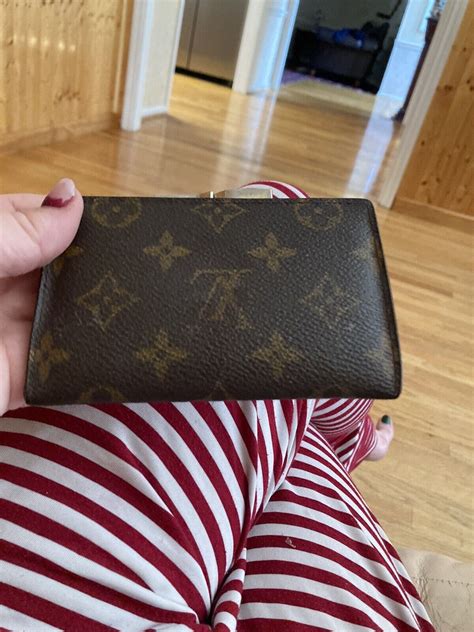 used Louis Vuitton wallet women's